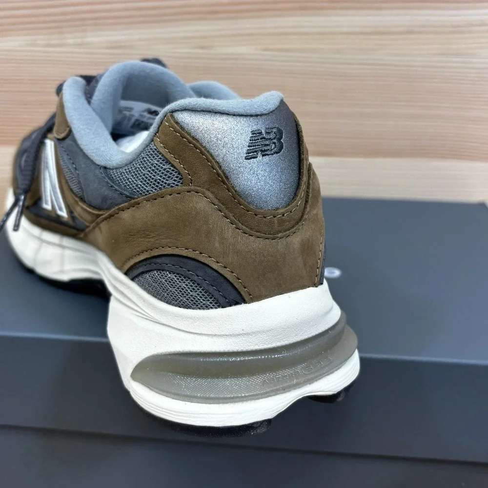 New Balance 2010 Lunar New Year Raw Leather Shadow Grey U201020Q Men's Sz 9.5
